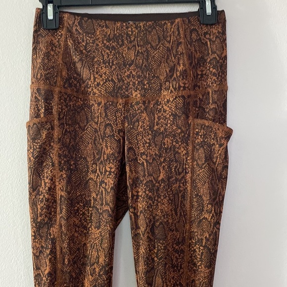 CHICO’S Synergy Leggings Size 0/2 - Picture 2 of 8